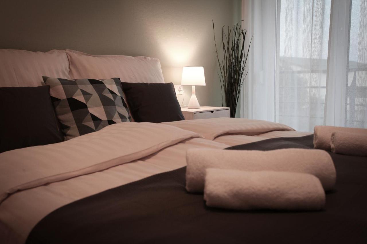 Airport Almaskert Panzio Bed & Breakfast Vecsés Dış mekan fotoğraf