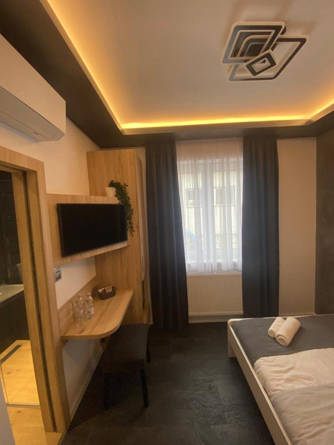 Airport Almaskert Panzio Bed & Breakfast Vecsés Dış mekan fotoğraf